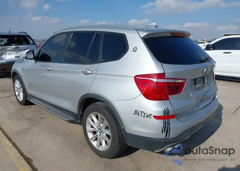 2016 BMW X3 xDrive28I z USA, uszkodzony, nr VIN 5UXWX9C51G0D94377
